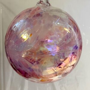 Kugel zum hängen bunte Glaskugel rosa klar Fensterdekoration mundgeblasenes Kristallglas Durchmesser ca. 15 cm